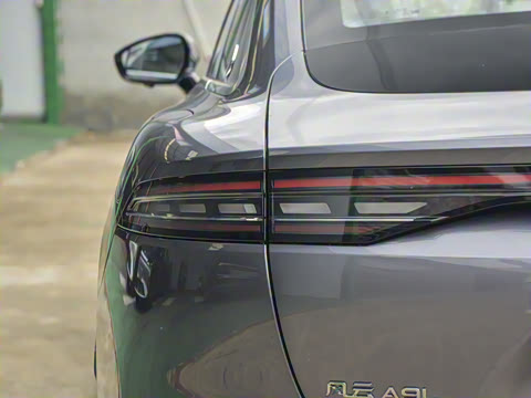 2025�� 260����������