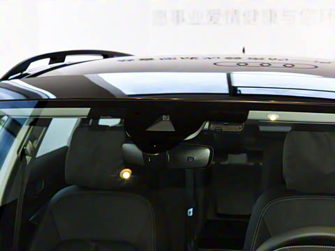 2025�� allroad quattro 55 TFSI ��̽�ռ�