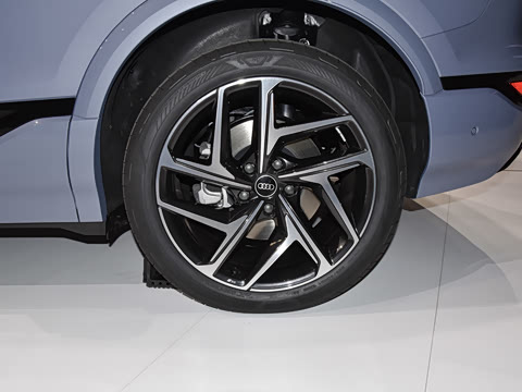 2026�� quattro Ǭ���Ǽݰ�