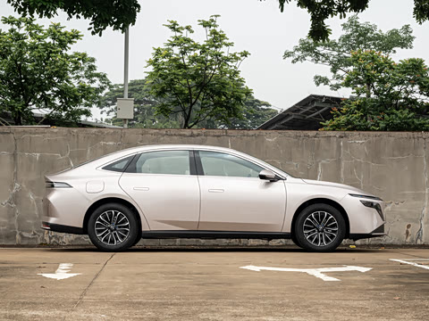 2026�� 180 Pro �ഺ��