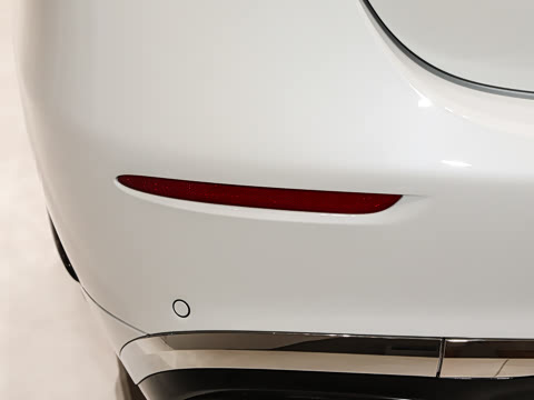2027�� S 680 4MATIC