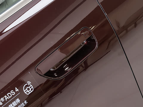 2025�� ���� Ultra�� 53.4kWh 6���� (896�߼����״