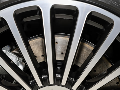 2025�� ���� Ultra�� 53.4kWh 6���� (896�߼����״