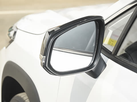 2026�� 2.0L CVT����PLUS��