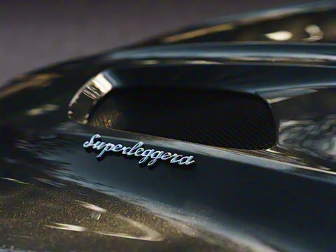 2023�� DBS Superleggera V12 Coupe