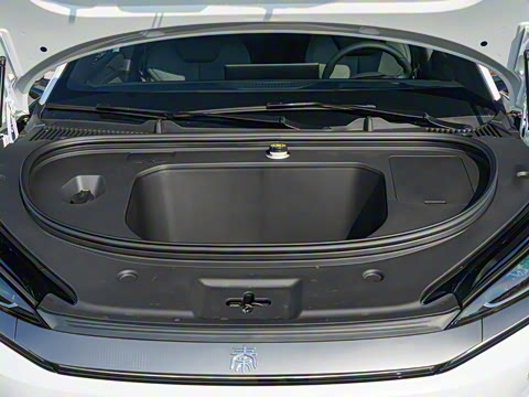 2025�� EV 545KM������