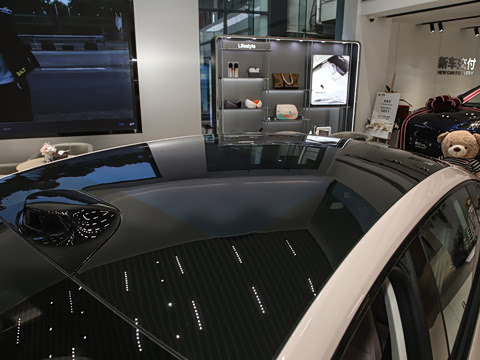 2025�� �Ŀ� 710 Max��