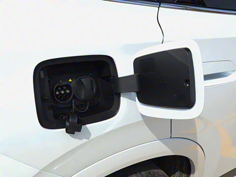 2025�� 185KM�����