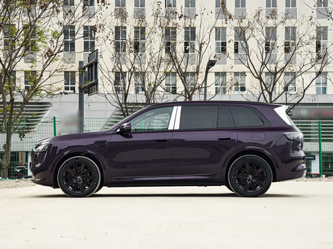 2025�� ���� Ultra�� 53.4kWh 6���� (896�߼����״