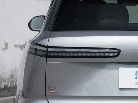 2026�� Ultra+ ������