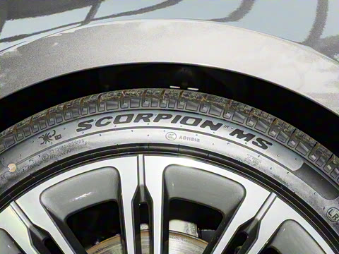 2025�� 3.0 L6 400PS �䷶�ӳ���