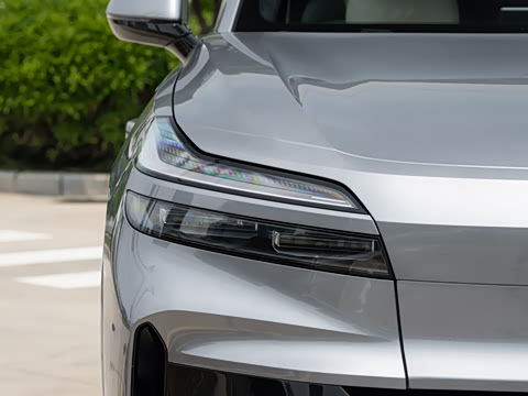 2026�� Ultra+ ������