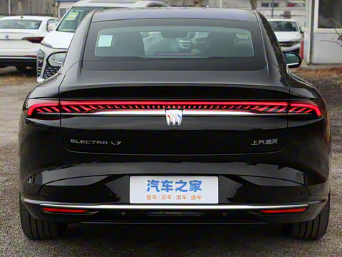 2025�� ������