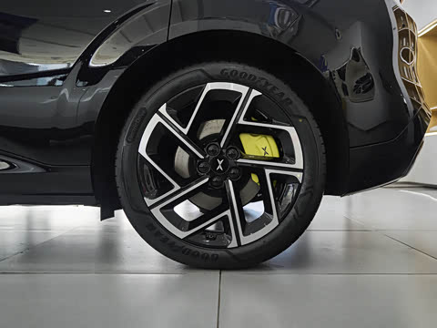 2026�� ���� 525 Max