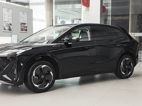 2025�� 700 ��ѡ��