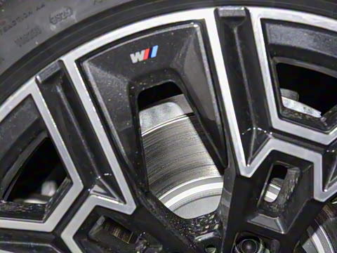 2026�� 530Li ������ M�˶���װ