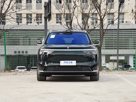 2025�� ���� Max+ ������������ 