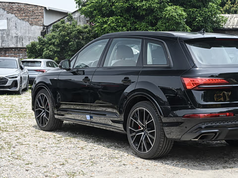 2026�� 55 TFSI quattro S line����ʿ��