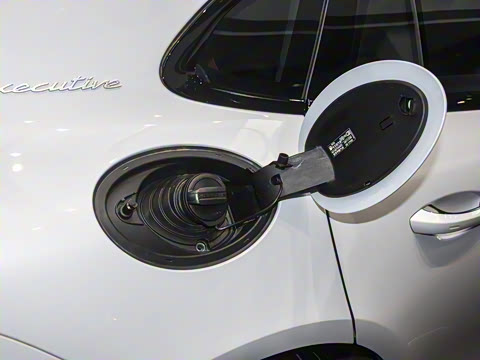 2024�� Panamera 4 �����ӳ��� 2.9T