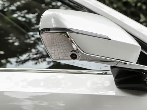 2025�� Ǭ�� UItra 6��