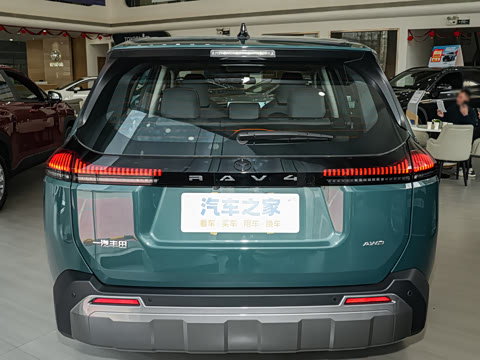 2026�� 2.0L ����������