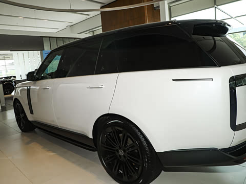 2024�� 3.0 L6 400PS SV���ٴ����ӳ��� 4��