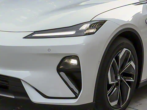 2026�� 550Ultra��ΪǬ��ADS SE��