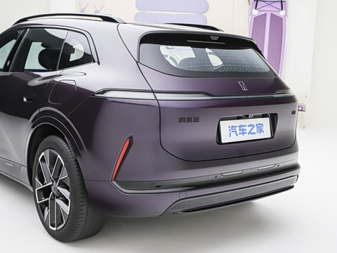 2026�� Ultra ����������