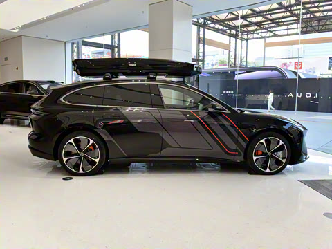 2025�� ��Ӱ��װ�޶��� 100kWh Touring