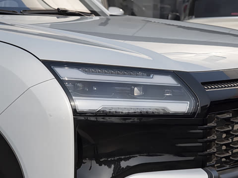 2026�� 1.5T 6MT ������ 