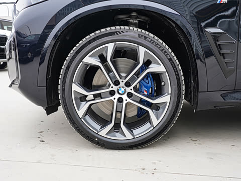 2026�� �Ŀ� xDrive 40Li M�˶���ҹ��װ