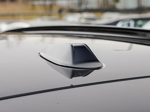 2026�� �Ŀ� xDrive 40Li M�˶���ҹ��װ