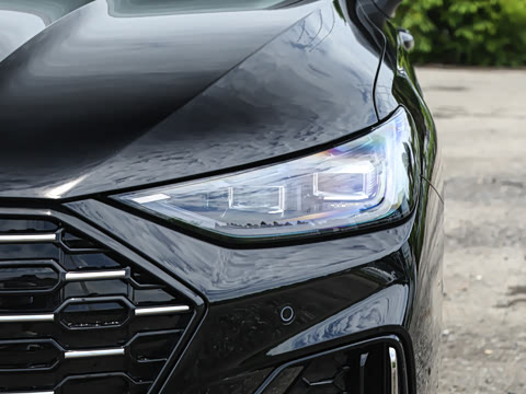 2027�� 2.0T DCT ������