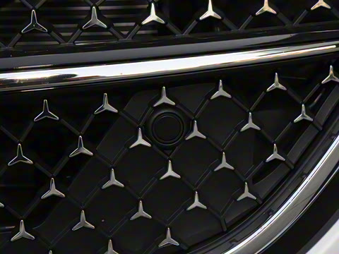 2025�� �Ŀ� E 300 L ʱ���˶���