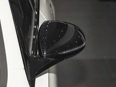 2025�� �Ŀ� E 260 �˶���