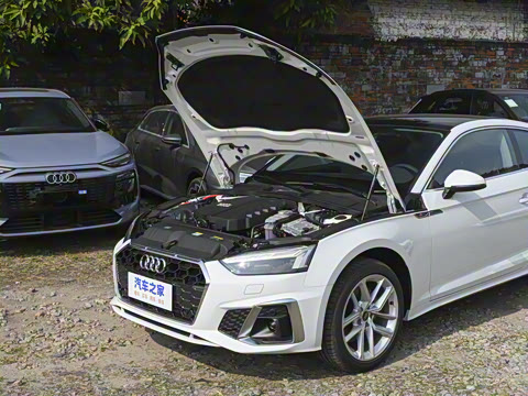 2025�� Coupe 40 TFSI ʱ�ж�����