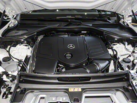 2025�� �Ŀ� GLC 260 4MATIC ����SUV