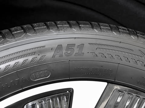 2025�� 2.0T PHEV ���������� 7��