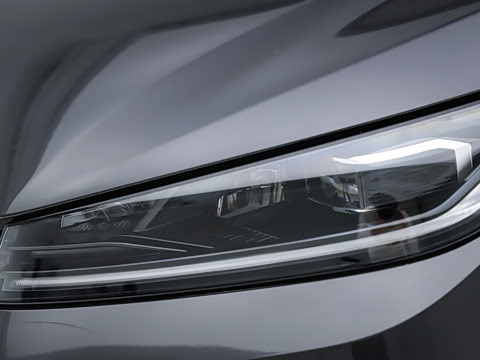 2026�� S 300TSI ������