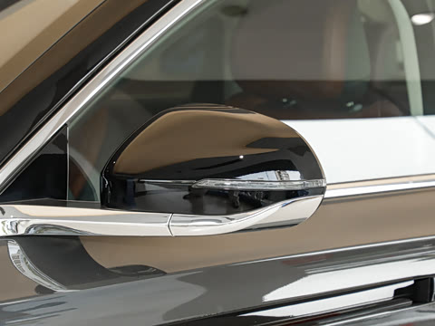 2025�� 2.0T ���а�