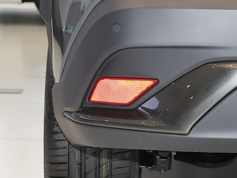 2026�� 2.0L CVT����PLUS��