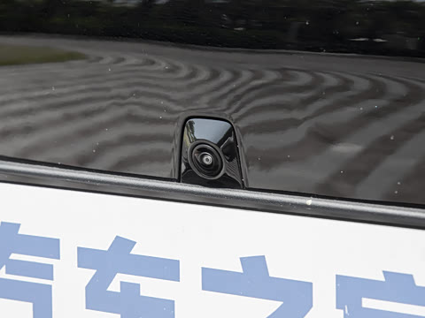 2026�� 225km EM-i Զ�����ǺӰ�