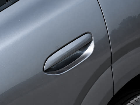 2026�� EV  605�캽��