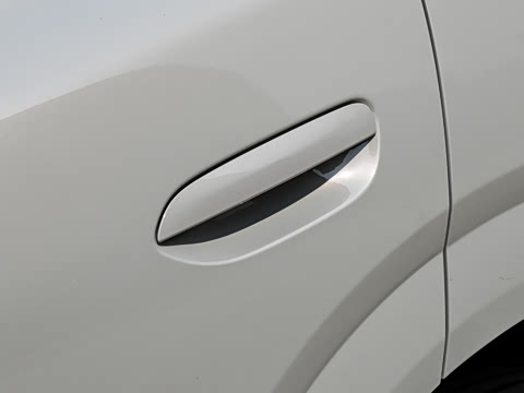 2026�� EV  605�캽��