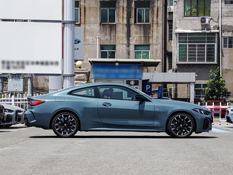 2026�� 430i M�˶���ҹ��װ