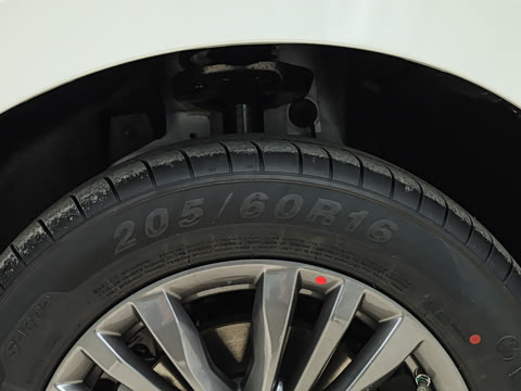 2026�� 1.5T �Զ���Ӣ��