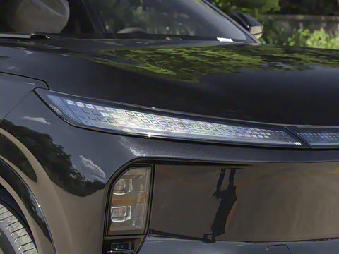 2025�� 185KM�����