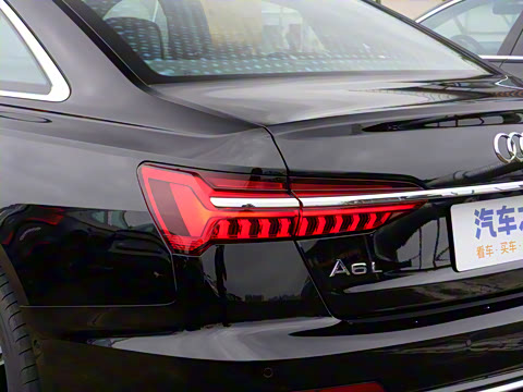 2026 45 TFSI quattro ѡ