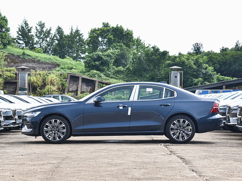 2026�� B4 ��Զ������