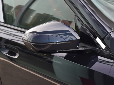 2026�� �Ŀ� 530Li ������ M�˶���װ